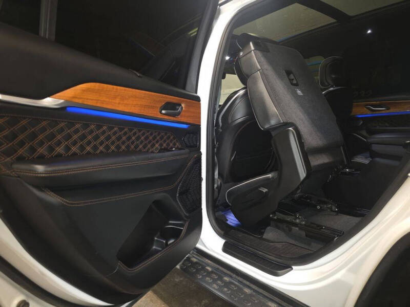 2022 Jeep Grand Cherokee L Summit