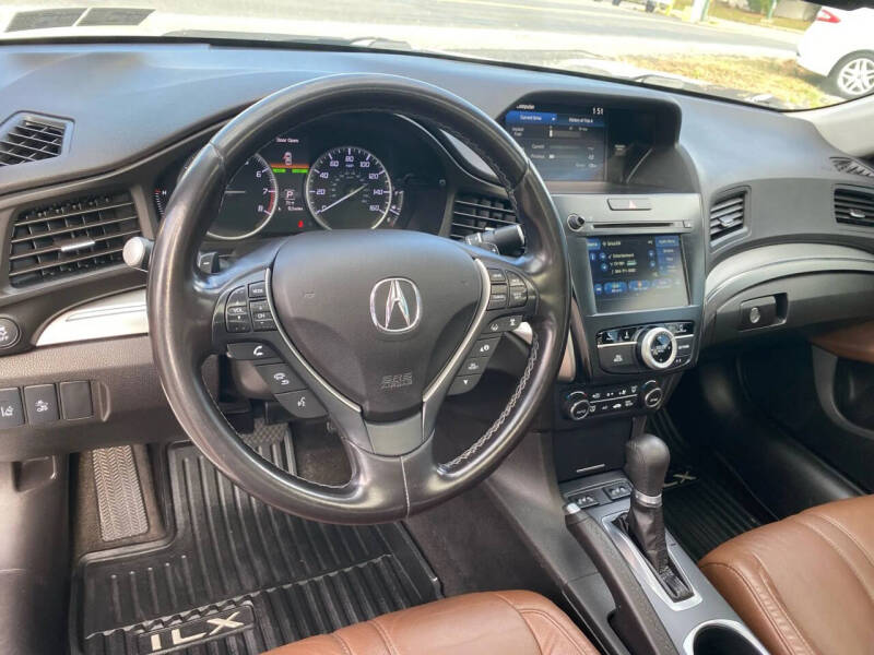 2020 Acura ILX w/Premium