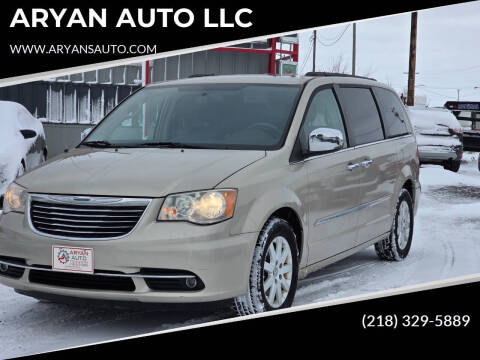 2012 Chrysler Town and Country Touring-L
