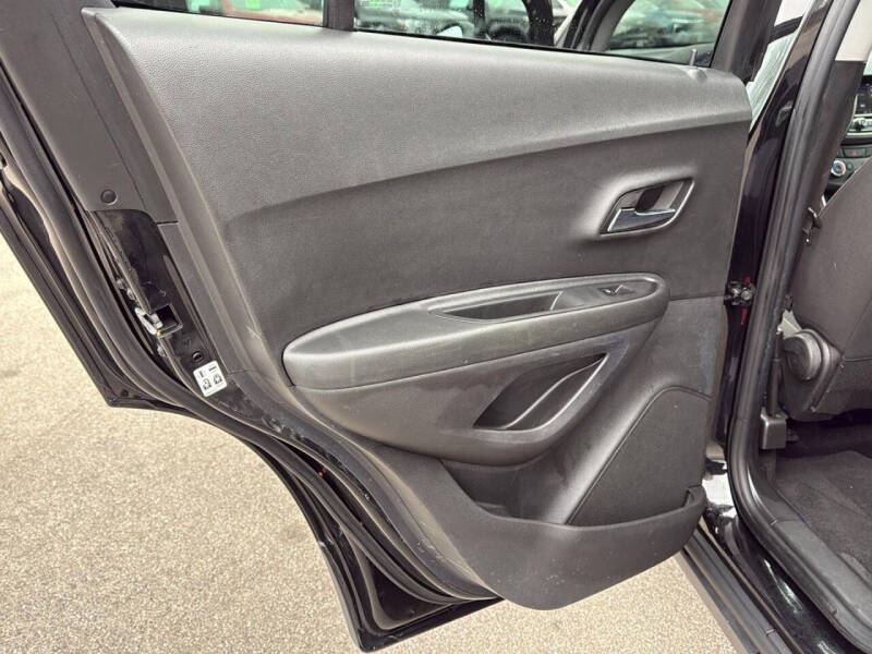 2022 Chevrolet Trax LS