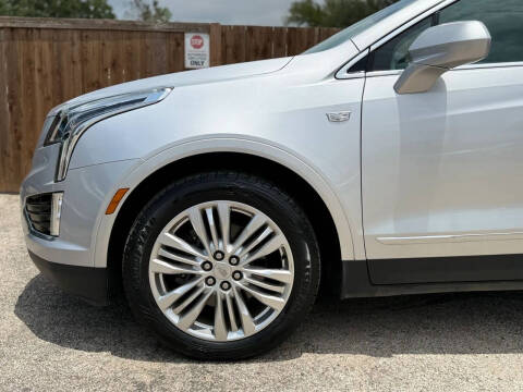 2018 Cadillac XT5 Premium Luxury