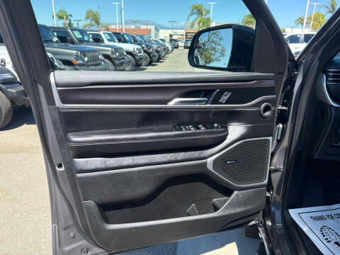 2023 Jeep Wagoneer