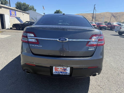 2015 Ford Taurus SEL