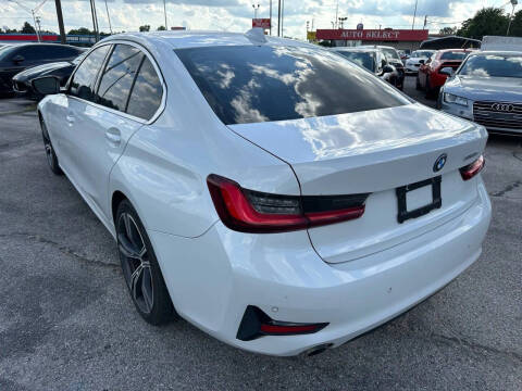 2022 BMW 3 Series 330e