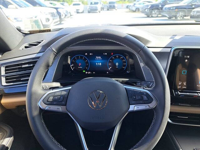 2026 Volkswagen Atlas Cross Sport SE