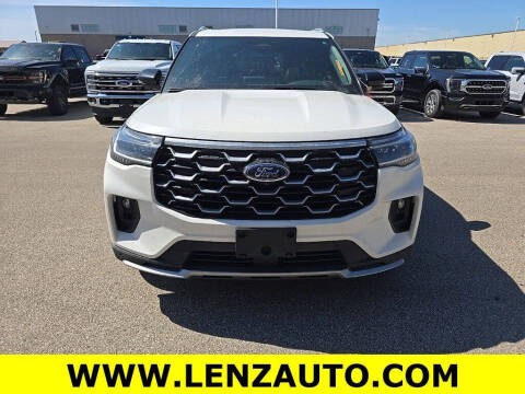 2025 Ford Explorer Platinum