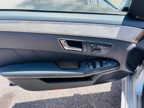 2010 Mercedes-Benz E-Class