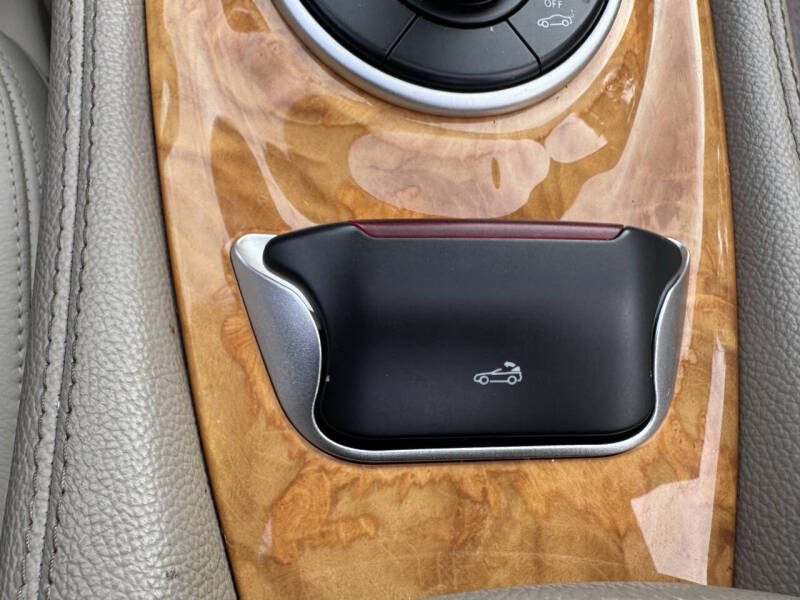 2006 Mercedes-Benz SL-Class SL 500