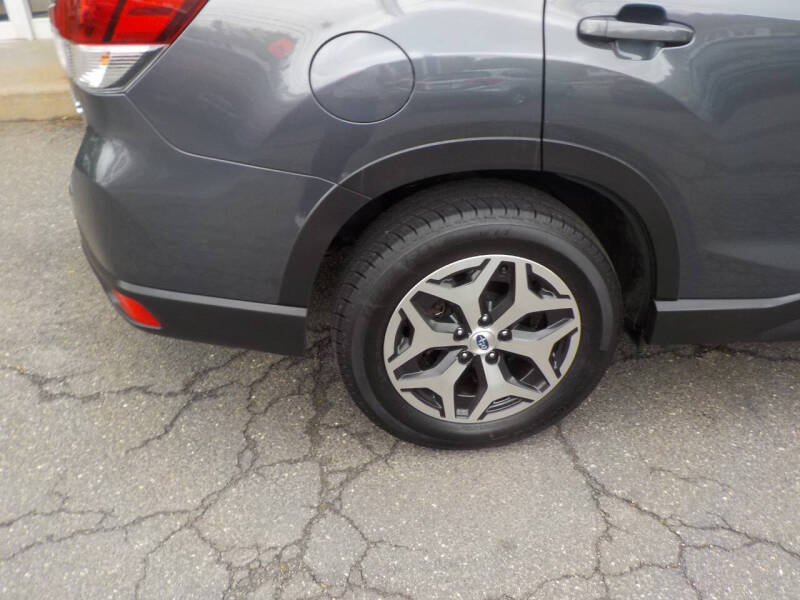 2022 Subaru Forester Premium