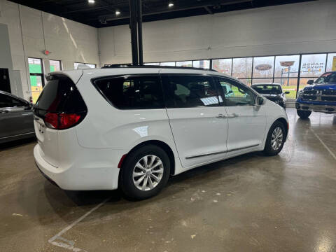 2018 Chrysler Pacifica Touring L Plus