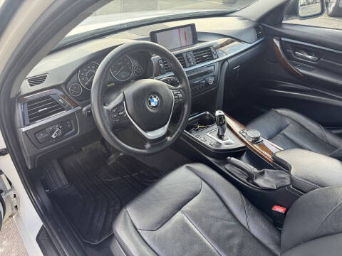 2015 BMW 3 Series 328i xDrive