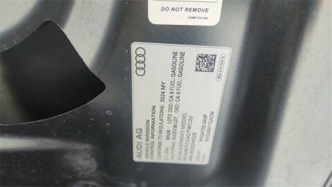 2024 Audi Q5 e quattro S line Prestg 55 TFSI