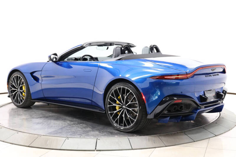 2023 Aston Martin Vantage
