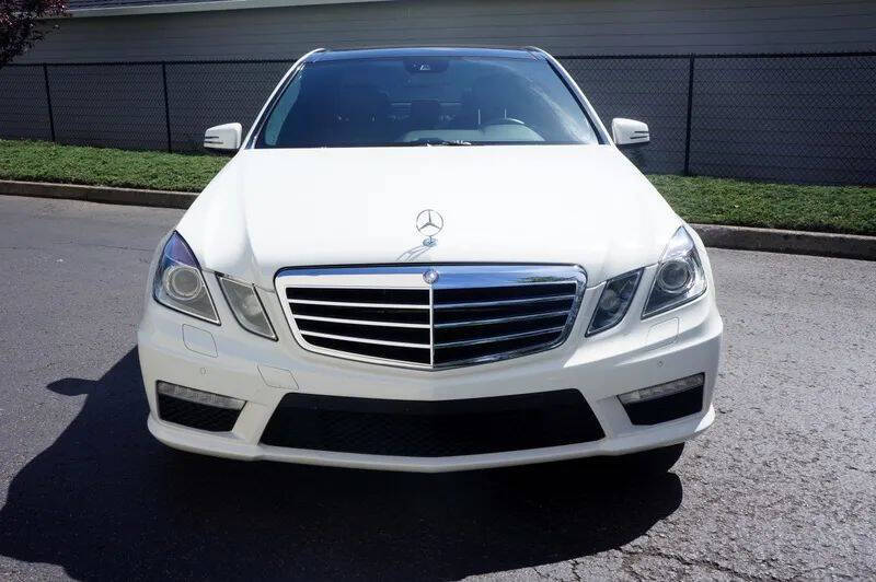 2011 Mercedes-Benz E-Class