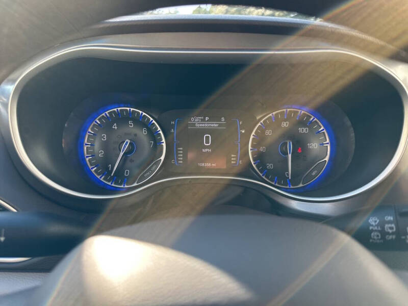 2017 Chrysler Pacifica Touring