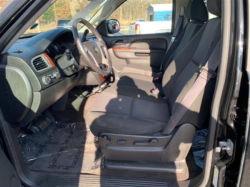 2013 Chevrolet Avalanche LS Black Diamond