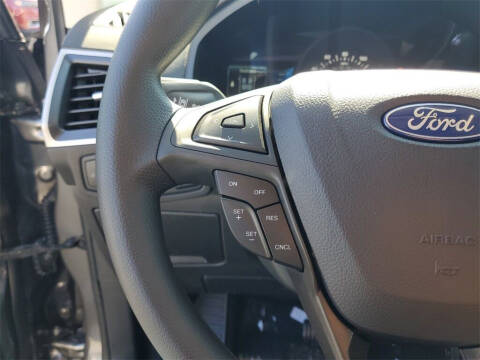 2024 Ford Edge SE