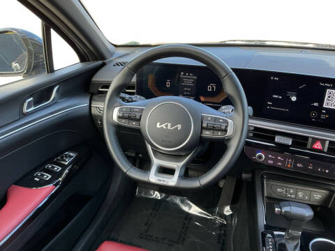 2026 Kia K5