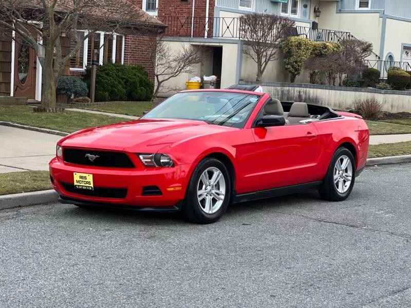 2011 Ford Mustang for sale at Reis Motors LLC in Lawrence NY
