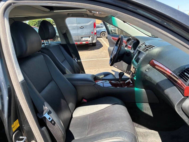2007 Lexus LS 460