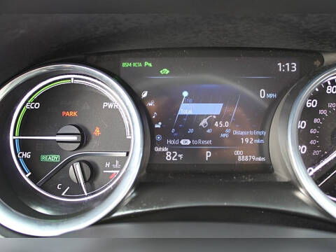 2020 Toyota Camry Hybrid XLE