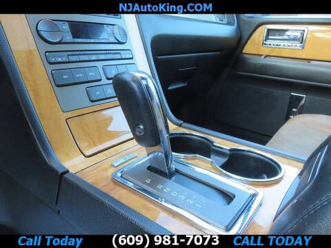 2012 Lincoln Navigator L