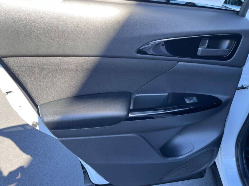 2025 Mitsubishi Eclipse Cross LE