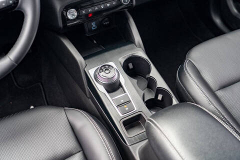 2023 Ford Escape Platinum