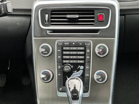 2016 Volvo S60 T5 Premier