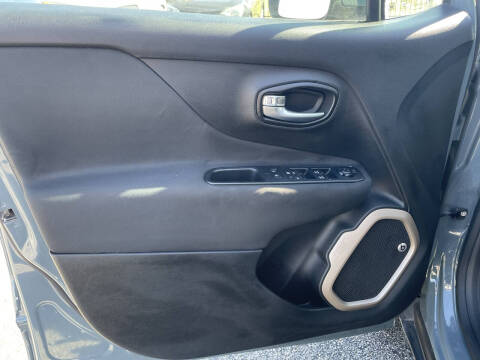 2016 Jeep Renegade Latitude 75th Anniversary