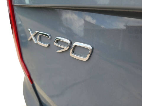 2020 Volvo XC90 T5 Momentum
