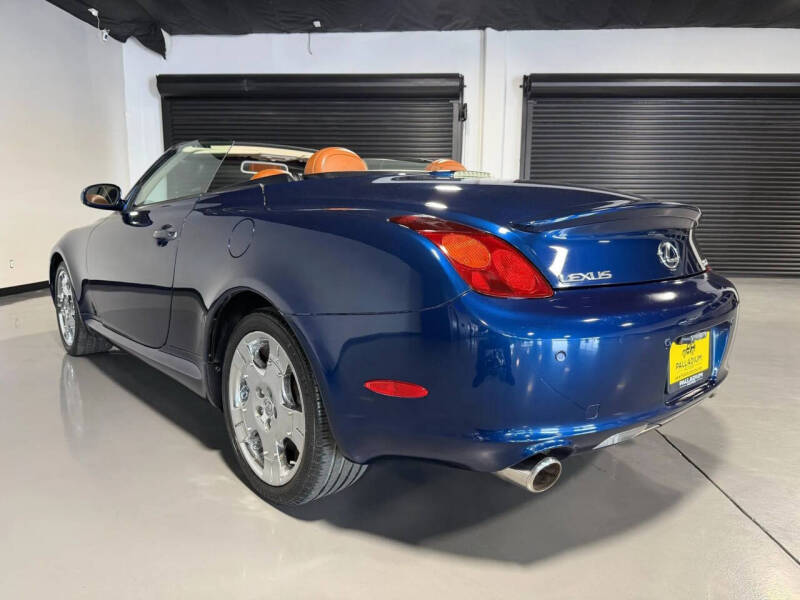 2004 Lexus SC 430