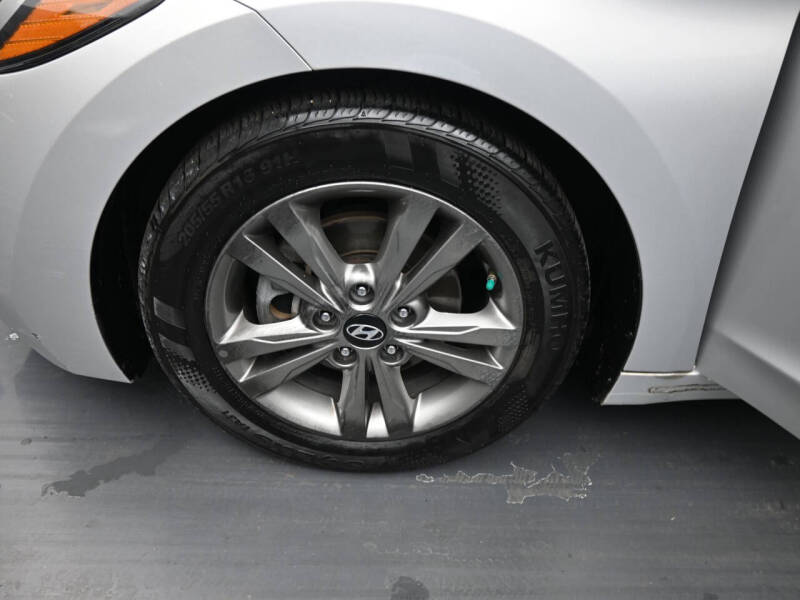 2018 Hyundai Elantra