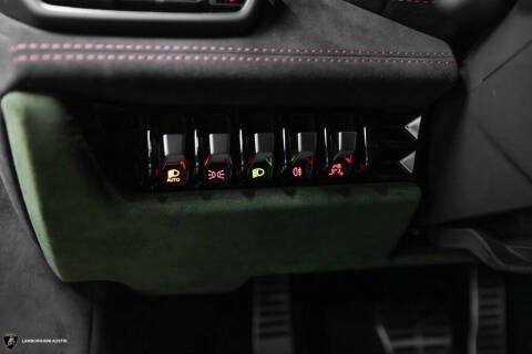 2024 Lamborghini Huracan Sterrato