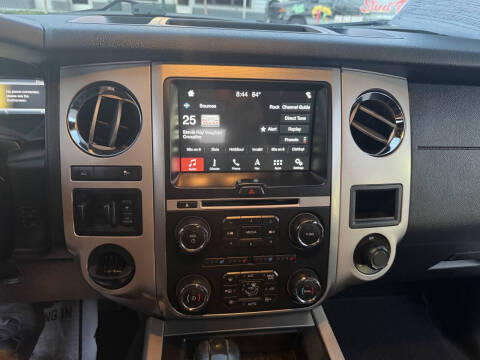 2016 Ford Expedition EL XLT