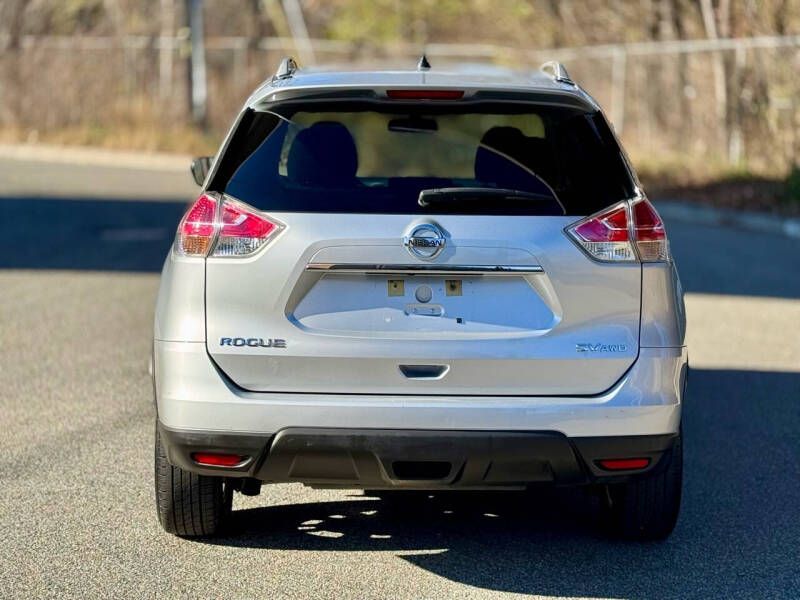 2016 Nissan Rogue SV photo 7