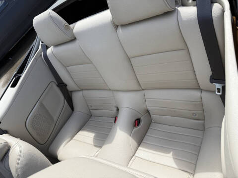 2011 Ford Mustang V6 Premium