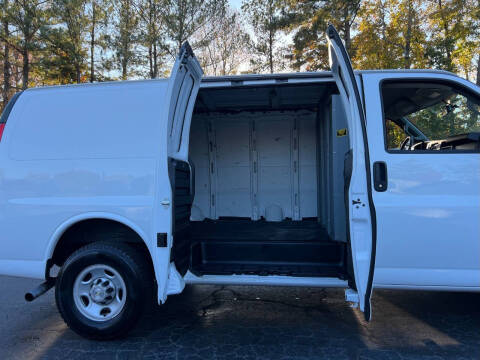 2021 Chevrolet Express 2500
