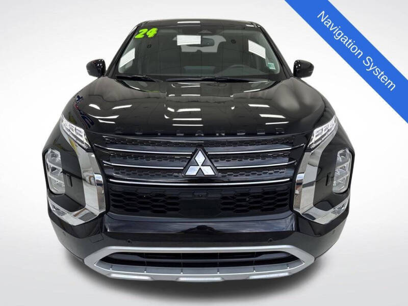 2024 Mitsubishi Outlander PHEV SE