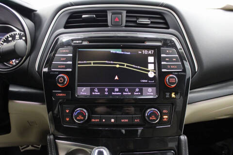 2020 Nissan Maxima Platinum