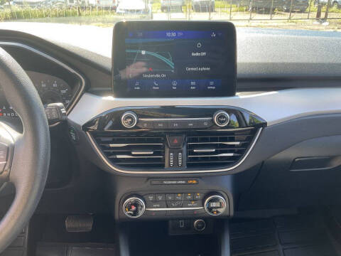 2020 Ford Escape SE