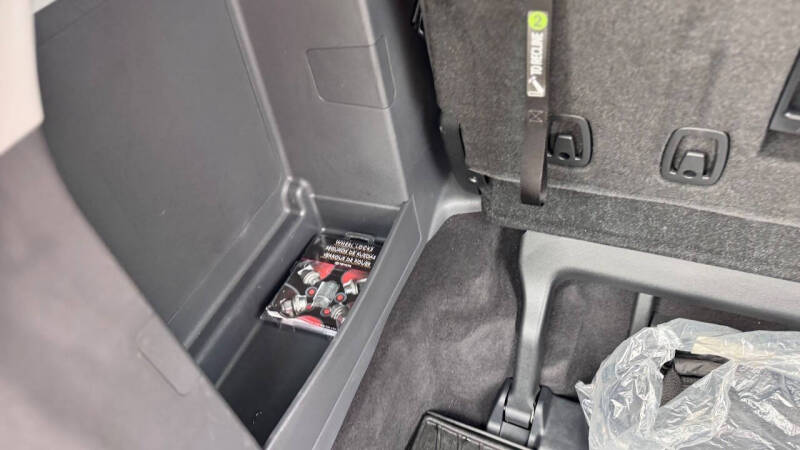 2023 Toyota Sienna XSE 7-Passenger