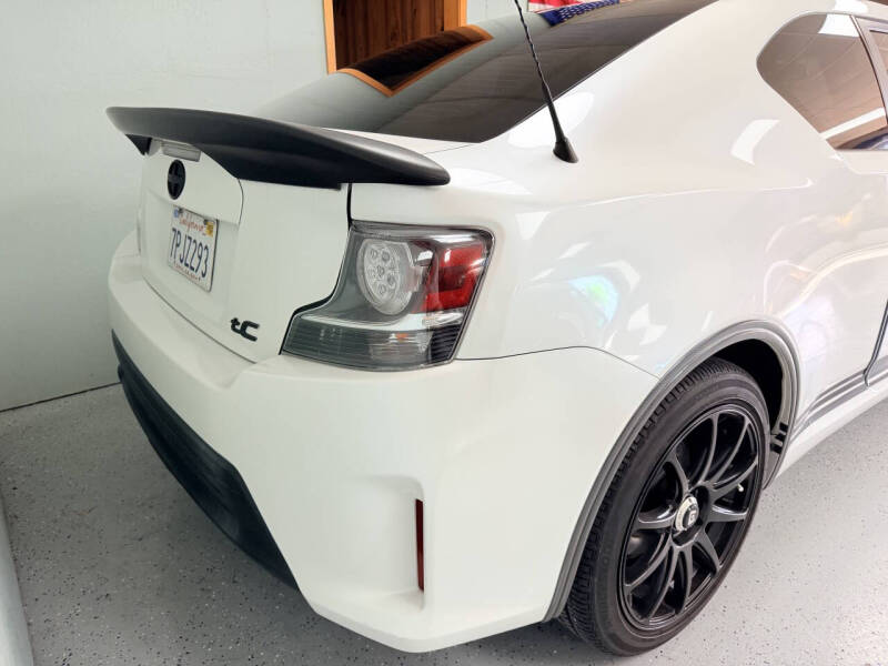 2015 Scion tC Release Series 9.0