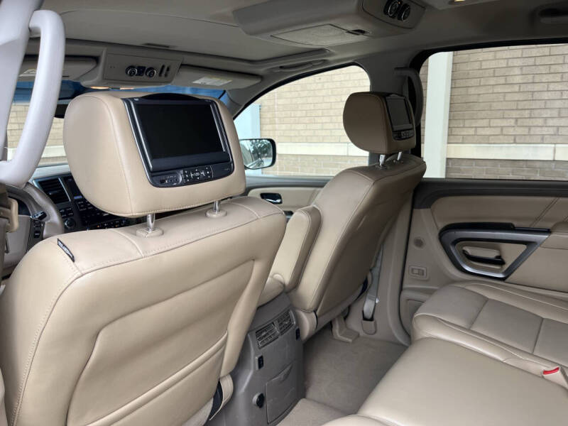 2015 Nissan Armada Platinum