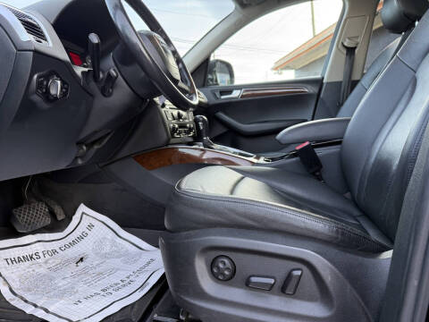 2012 Audi Q5 2.0T quattro Premium