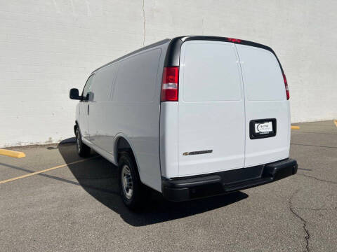 2026 Chevrolet Express 3500
