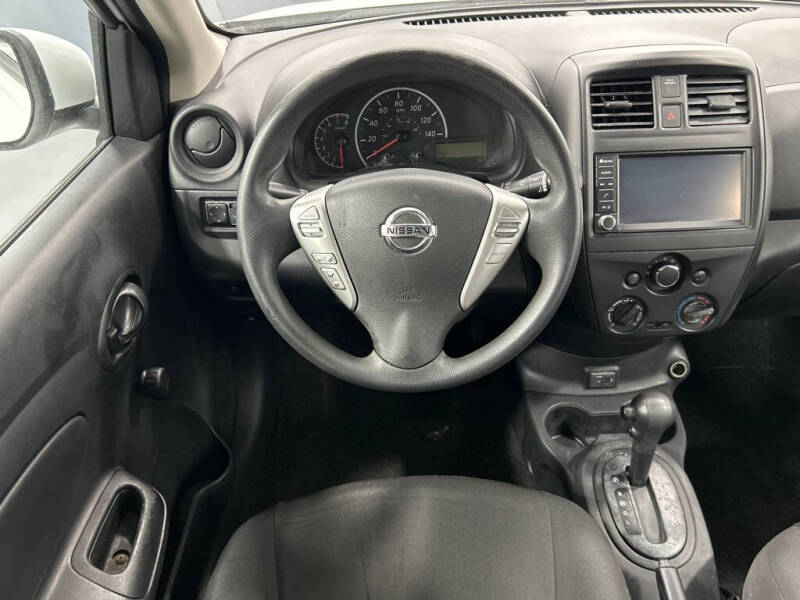 2019 Nissan Versa S