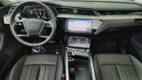 2024 Audi Q8 e-tron quattro Premium Plus