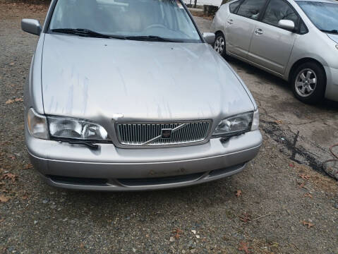 1998 Volvo S70 for sale at 106 Auto Sales in West Bridgewater MA