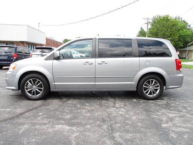 2016 Dodge Grand Caravan SE's photo